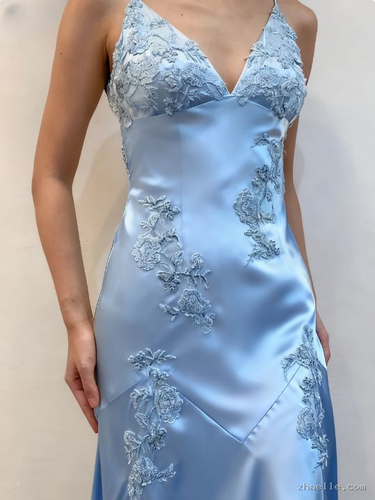 Green V-Neck Appliques Satin Mermaid Party Dress Open Back Evening Gowns - Zhaelle formal gown