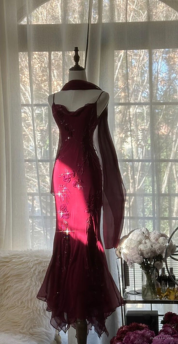 Mermaid Spaghetti Straps Burgundy Chiffon Prom Dresses Inspiration Trending Evening Gowns Formal Party - Zhaelle formal gown