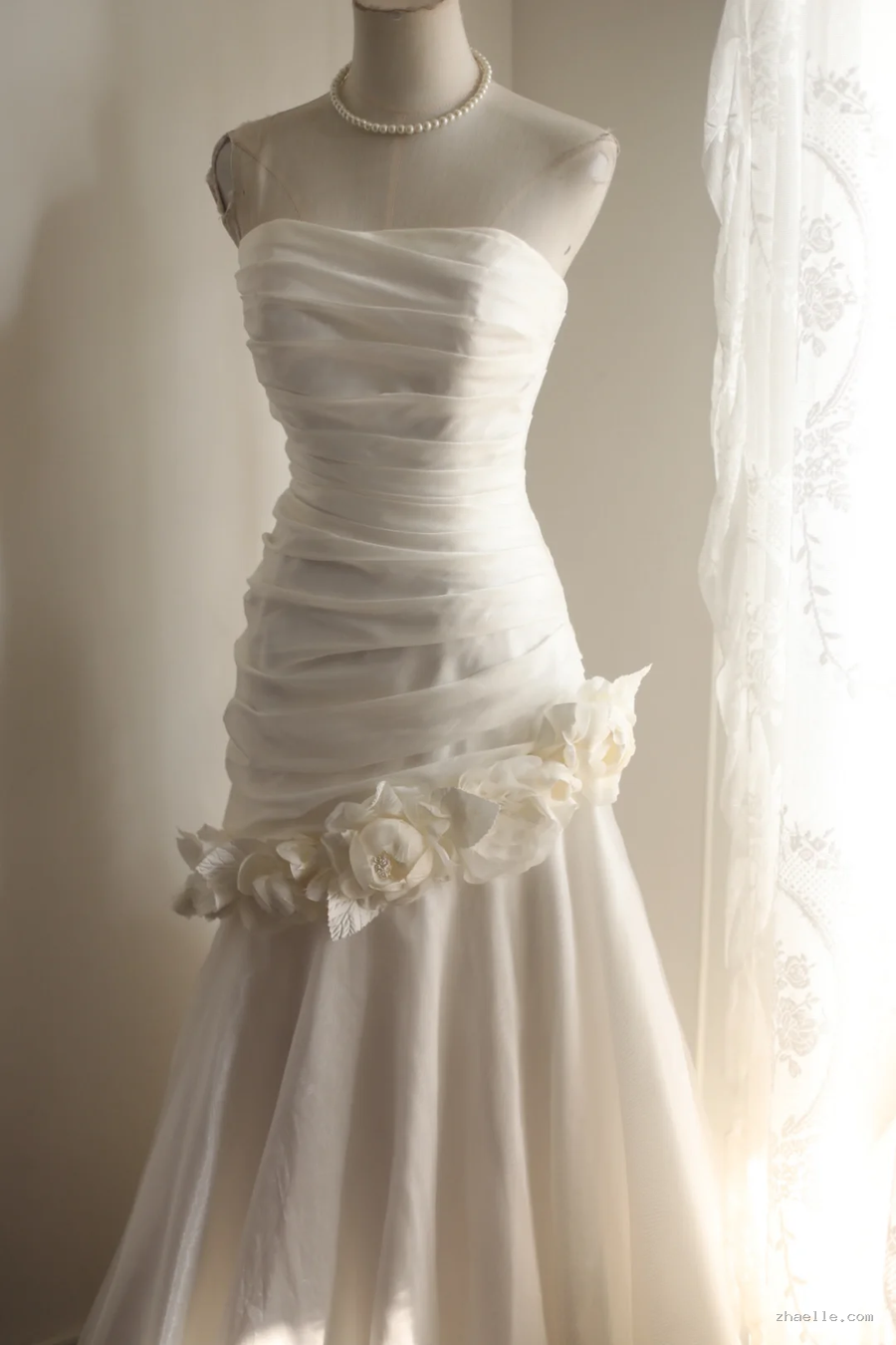 Ruched Bodice Mermaid Long Wedding Dress Cascading Floral Applique Formal Dresses - Zhaelle formal gown