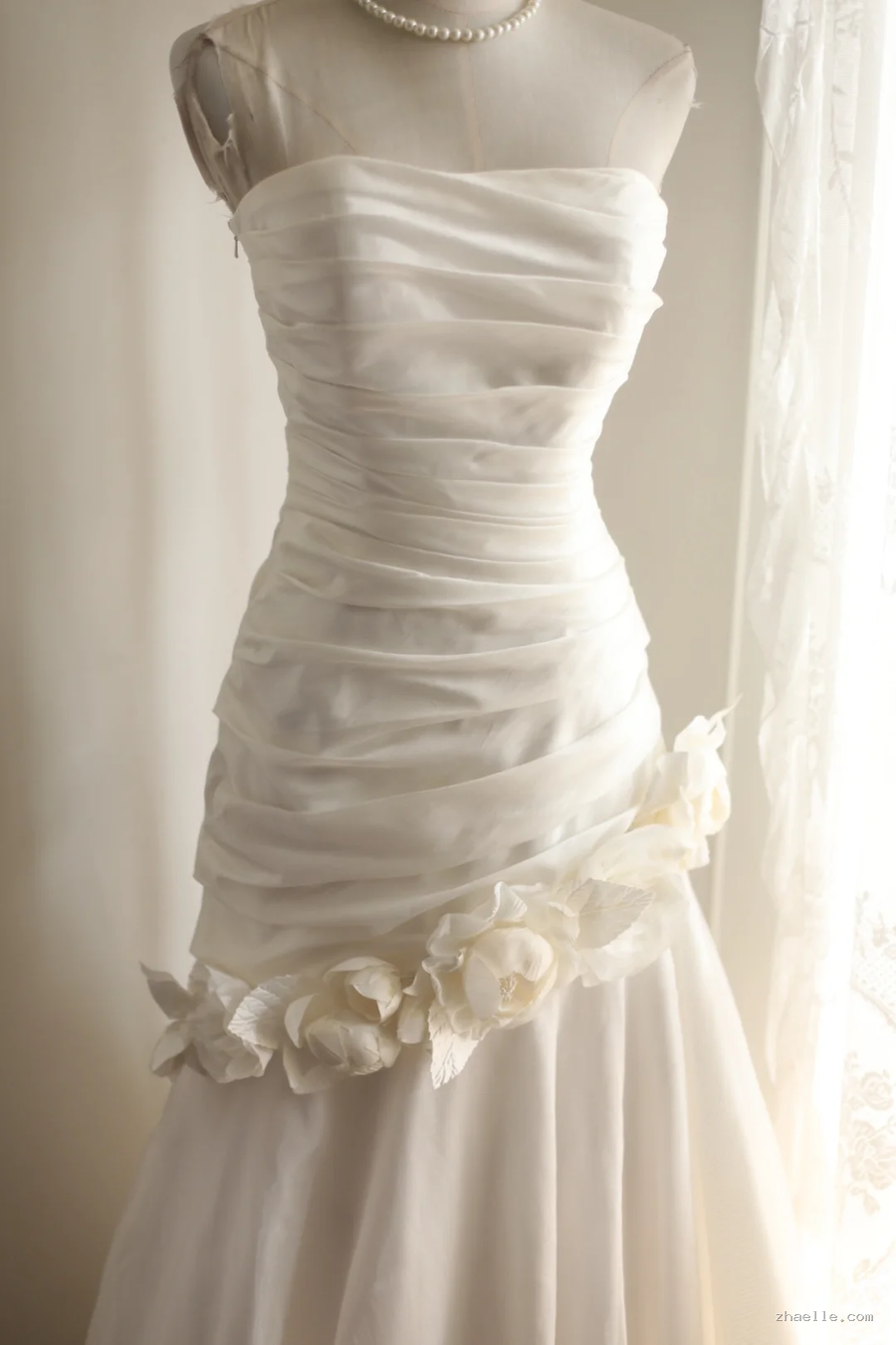 Ruched Bodice Mermaid Long Wedding Dress Cascading Floral Applique Formal Dresses - Zhaelle formal gown